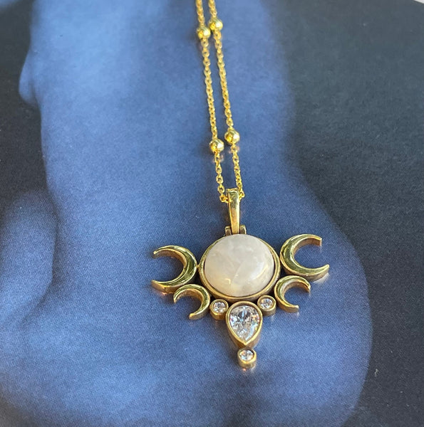 Five Moon Gold Necklace - Moonstone