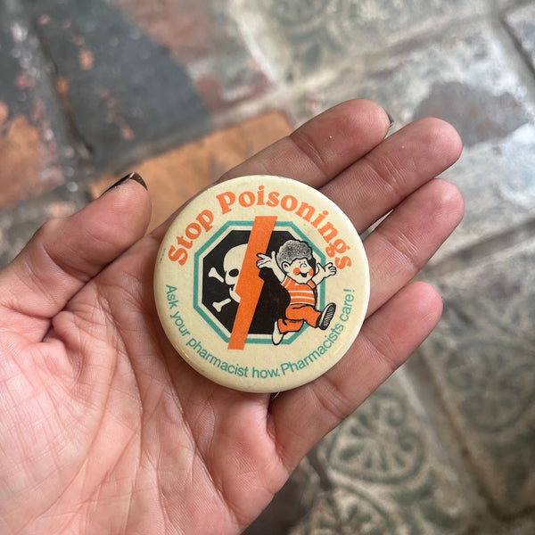 Vintage Ad & Slogan Buttons
