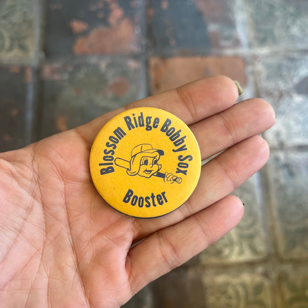 Vintage Ad & Slogan Buttons