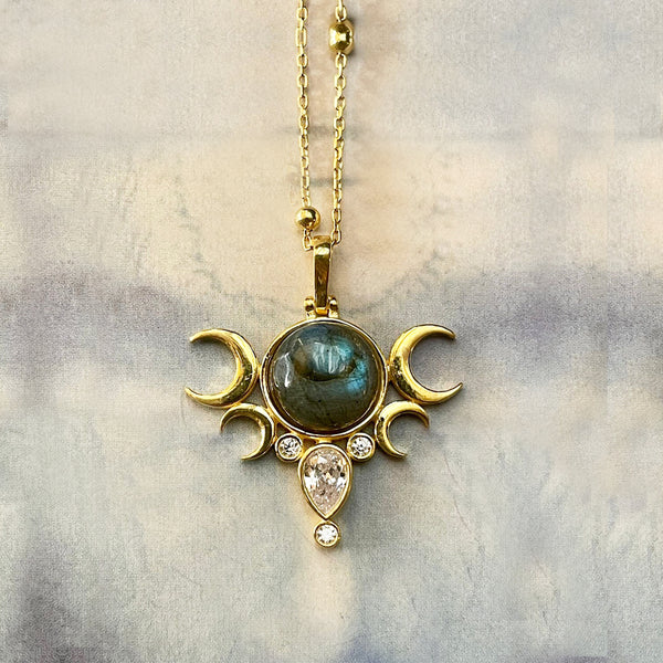 Five Moon Gold Necklace - Labradorite
