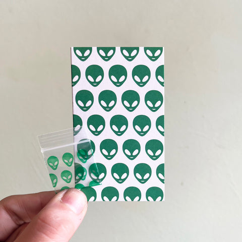 Mini Card & Matching Dime Bag - Green Aliens