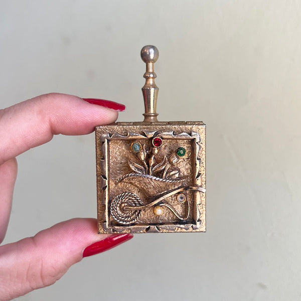 Flower Basket - Vintage Pocket Ashtray