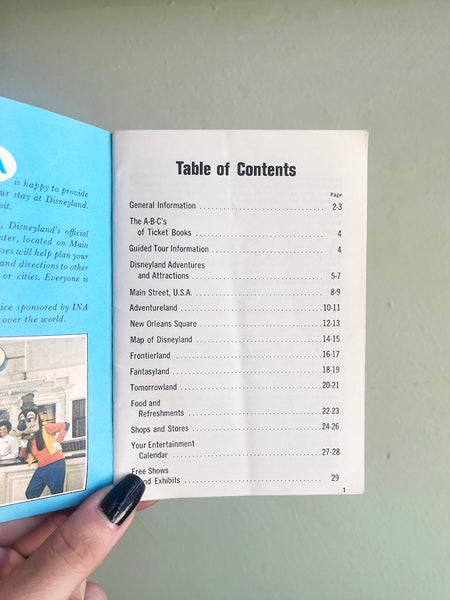 Disneyland Guide - Vintage 1971