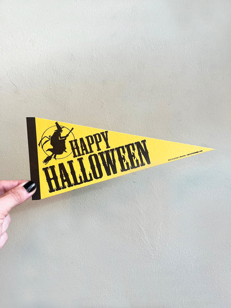Happy Halloween Pennant Card