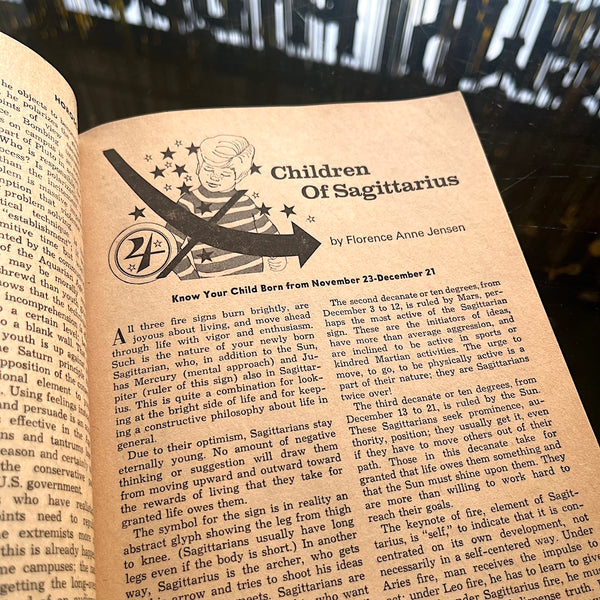 Horoscope Magazine - Vintage December 1971