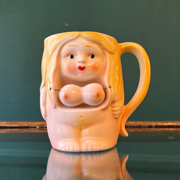 Vintage 60's Swinging Boobs Mug