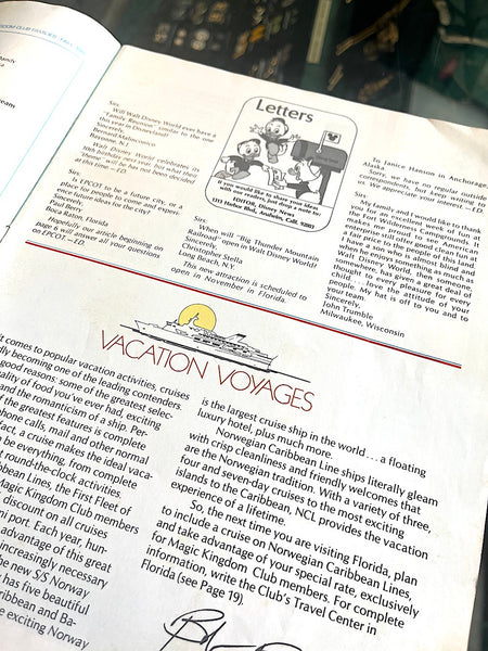 Disney News Magazine - Vintage 1980