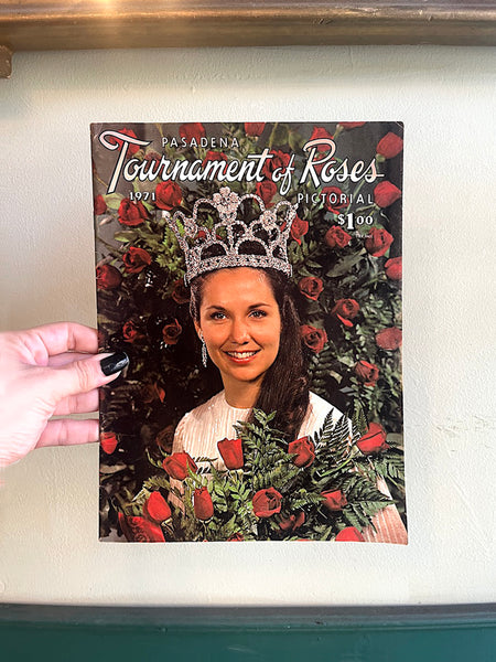 Pasadena Tournament of Roses Pictorial - Vintage 1971