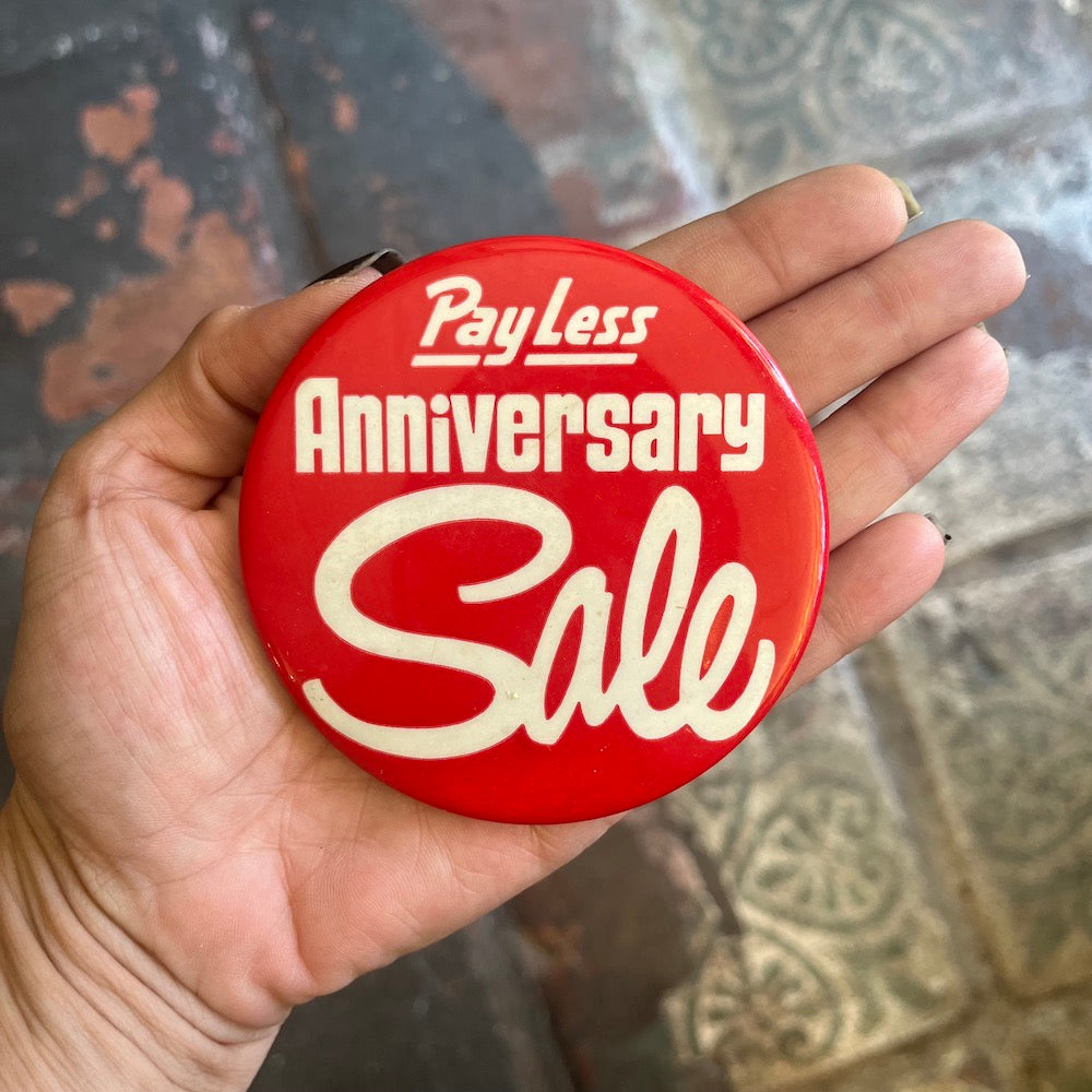 Vintage Ad & Slogan Buttons