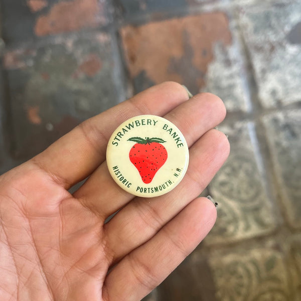 Vintage Food & Restaurant Buttons