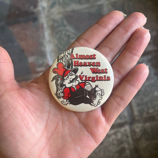 Vintage Ad & Slogan Buttons