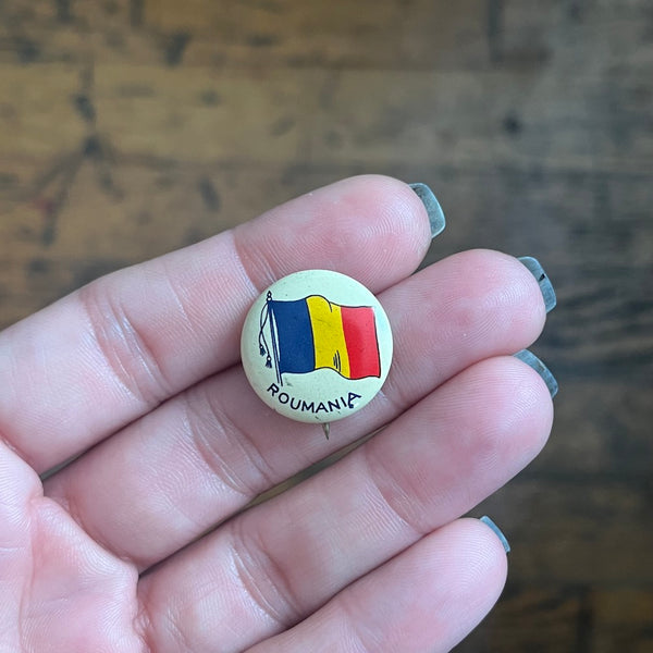 Vintage 1930's World Flag Buttons