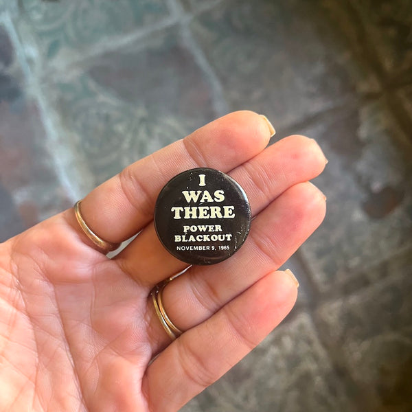 Vintage Ad & Slogan Buttons