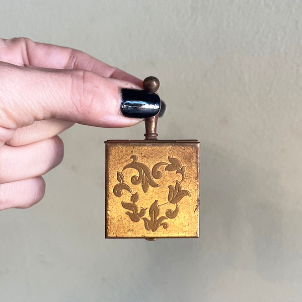 Floral Heart - Vintage Pocket Ashtray