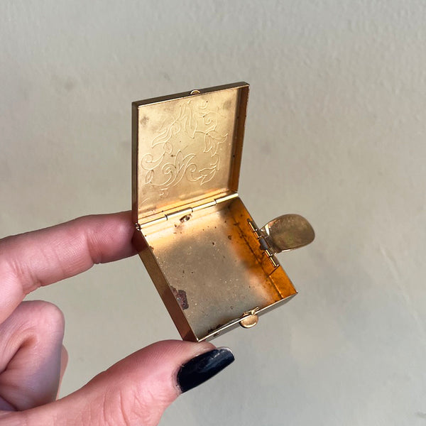 Floral Heart - Vintage Pocket Ashtray