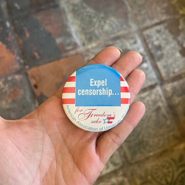 Vintage Ad & Slogan Buttons