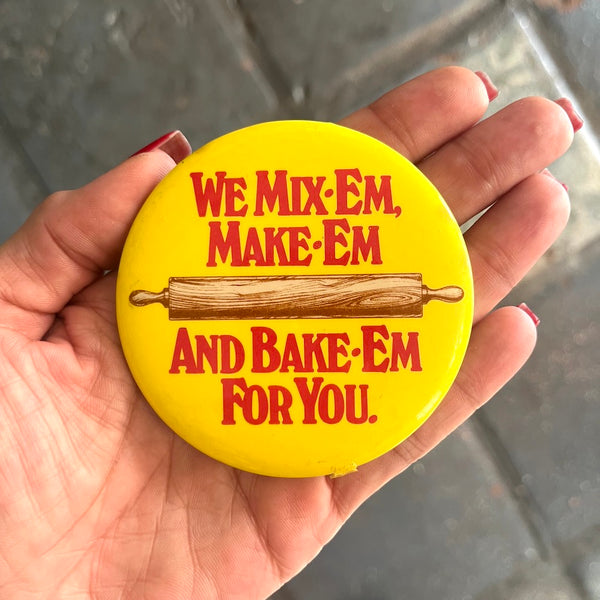 Vintage Food & Restaurant Buttons