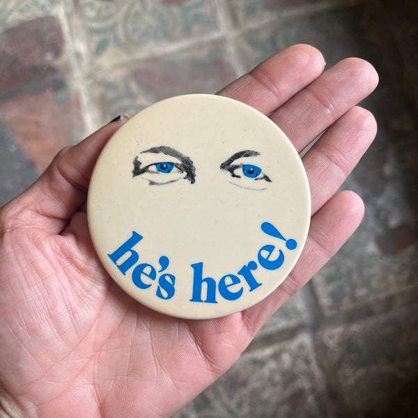 Vintage Funny & Weird Buttons