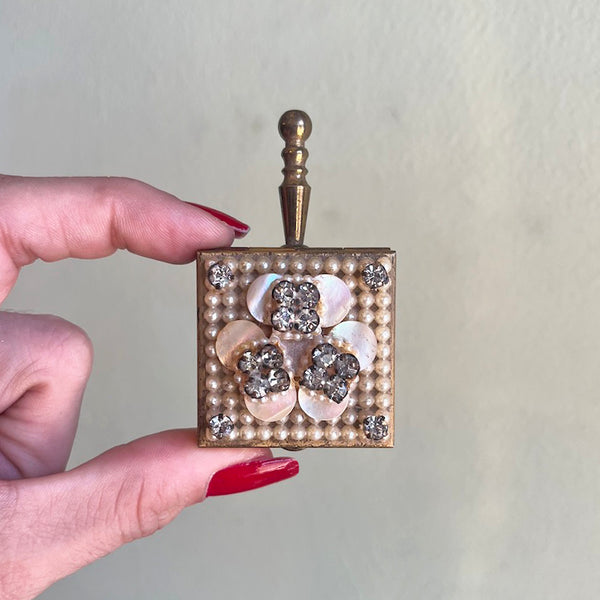 Pearls & Stones - Vintage Pocket Ashtray